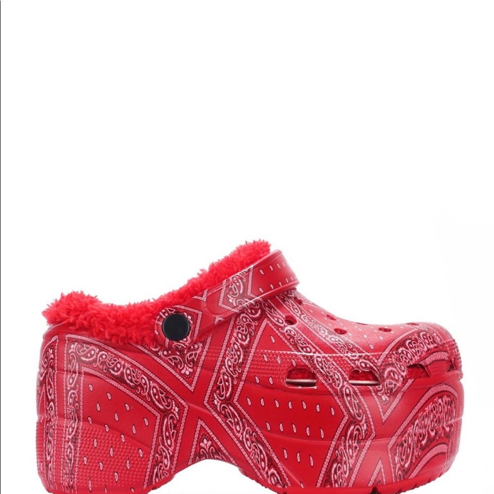 Red Bandana paisley Fuzzy Platform Clog Sandals